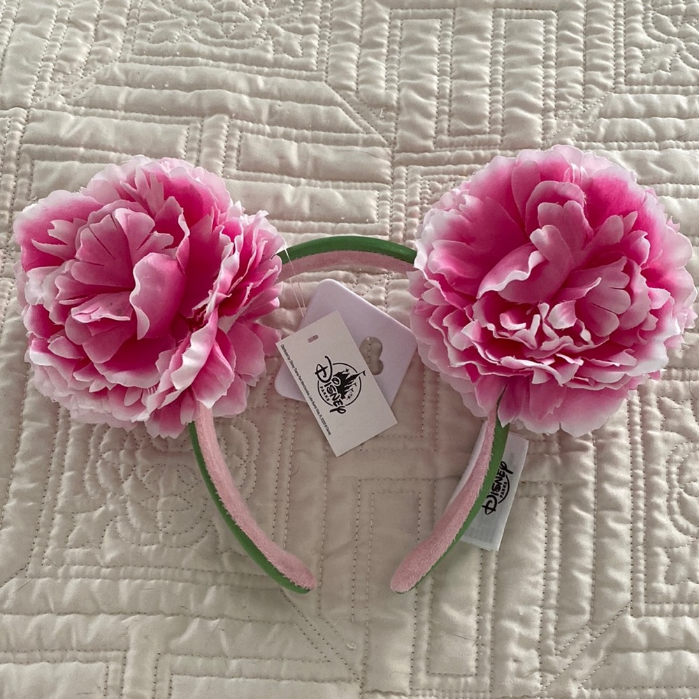 NWT Flower and Garden Peony Minnie Ears